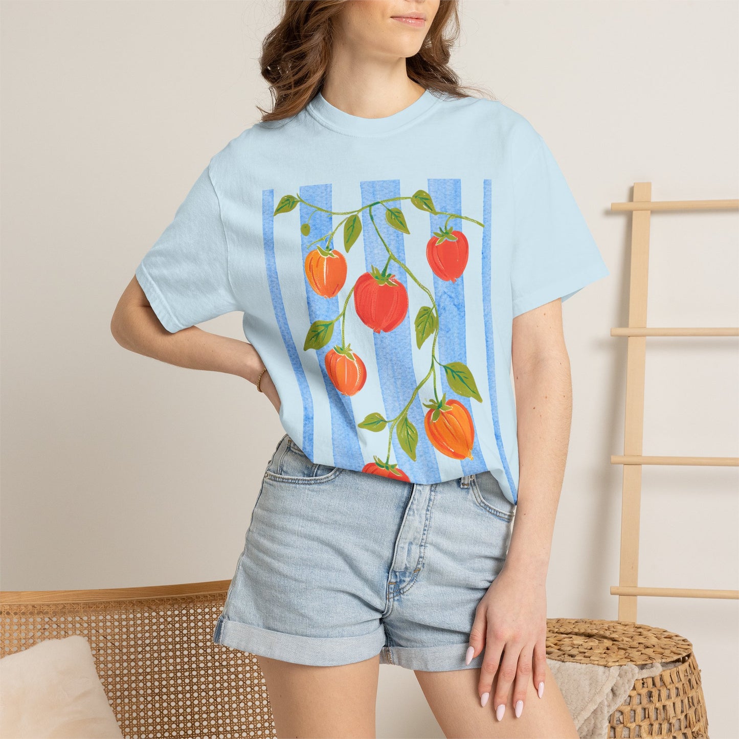 Tomato Vine Graphic T-Shirt – Italian Summer Aesthetic Tee, Mediterranean Fruit Art Shirt