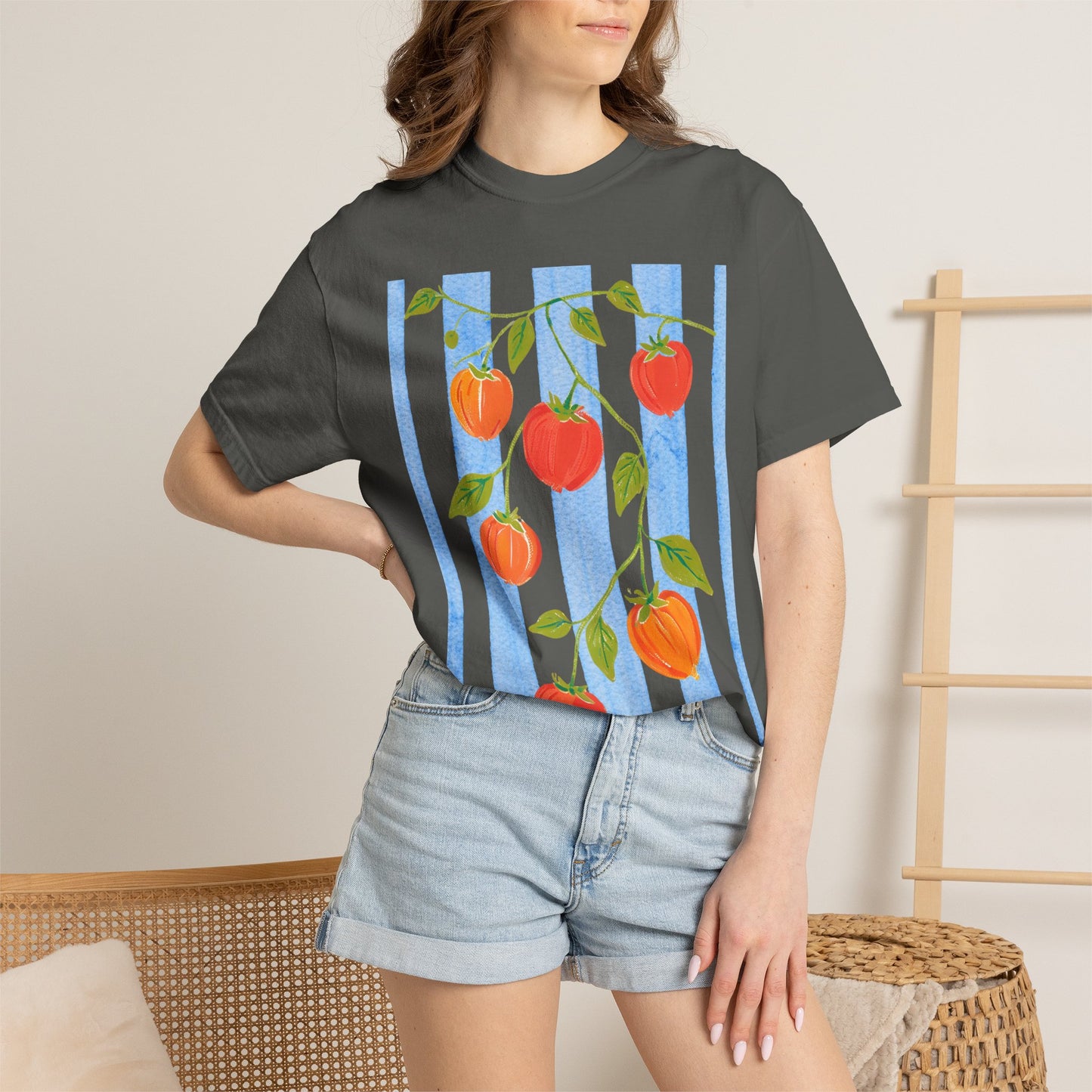 Tomato Vine Graphic T-Shirt – Italian Summer Aesthetic Tee, Mediterranean Fruit Art Shirt