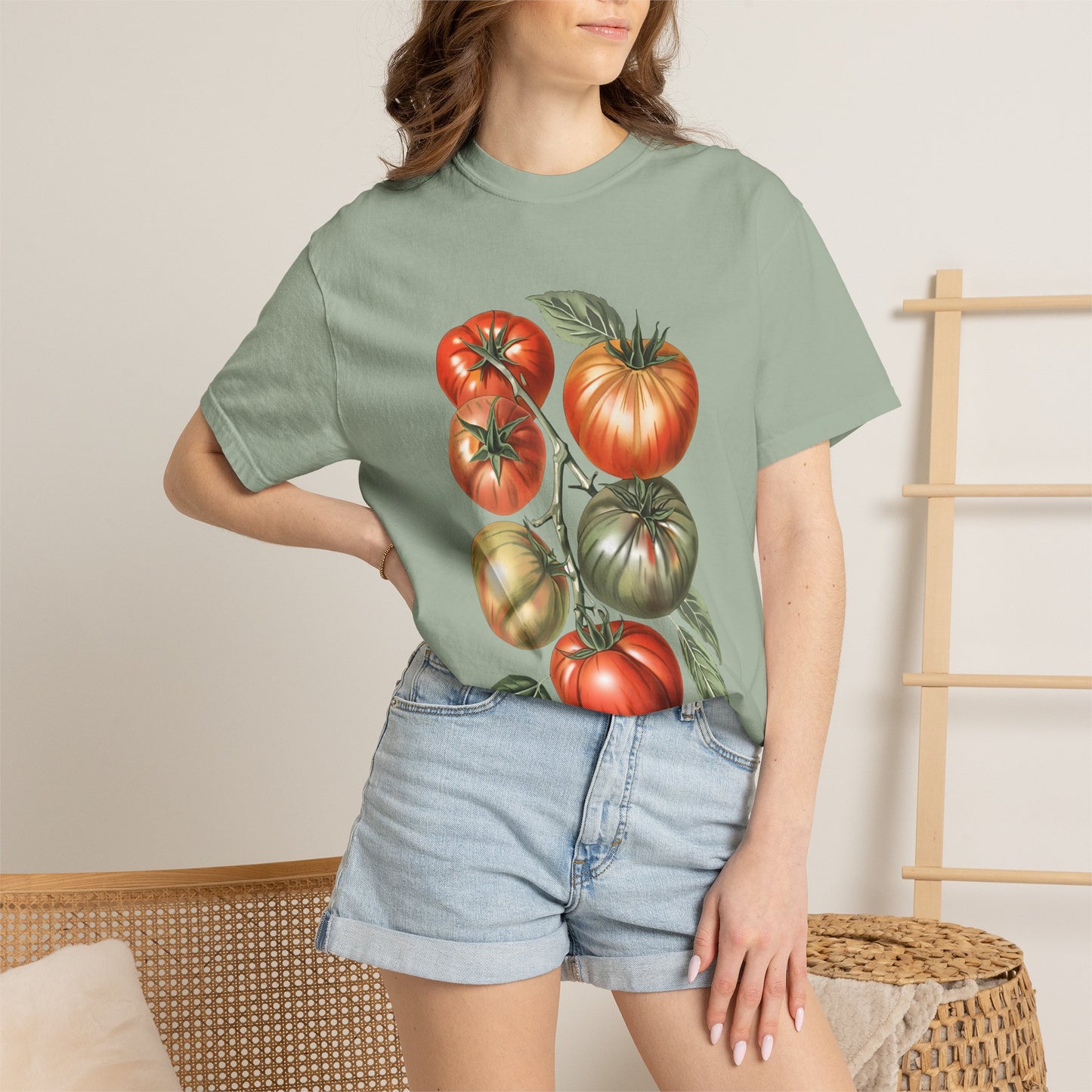 Botanical Tomato Comfort Colors Shirt Summer Vegetable Tee Tomato Girl Summer Vegetable T-Shirt Botanical Tee-Shirt